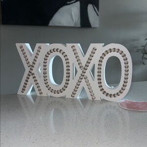XOXO Decorative Wooden Sign - White with Natural Stitching
